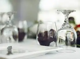 Mobiliario y Vajilla Informal